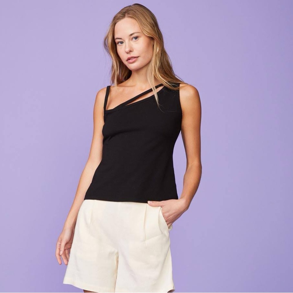 NWT Monrow Asymmetric Strappy Tank